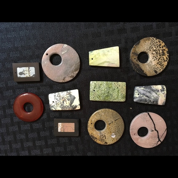 Jewelry - Lot of (11) stone pendants.